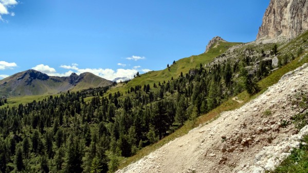 Blick zurück auf den Col di Lana und zum Richthofenriff (03.08.2015)