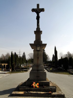 Gedenkkreuz am Neutitscheiner Friedhof (04.04.2012)