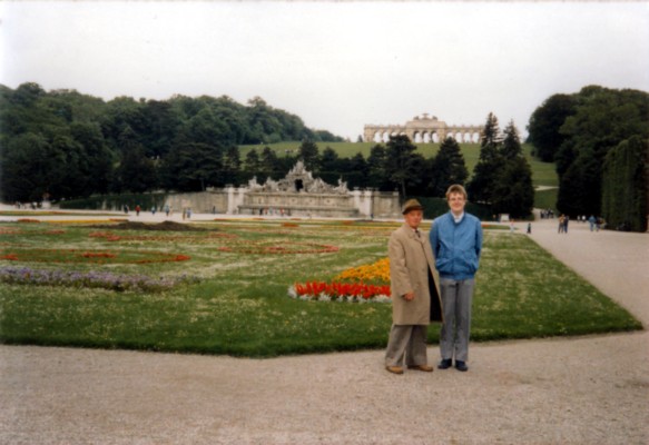 Neptunbrunnen und Gloriette (22.05.1988)