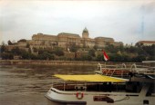 Hofburg über der Donau (21.04.1990)