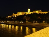 Budapest: Hofburg von der Kettenbrücke aus (01.07.2012)